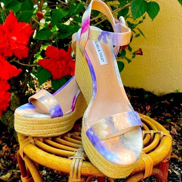 NEW CHELSEA & VIOLET CV-HENNA OPEN TOE ANKLE STRAP TIE-DYE WEDGES 9.5 - Picture 16 of 16